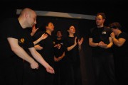 [Impro Paris 4x4 d'impro Café de Paris Trait d'union 243]